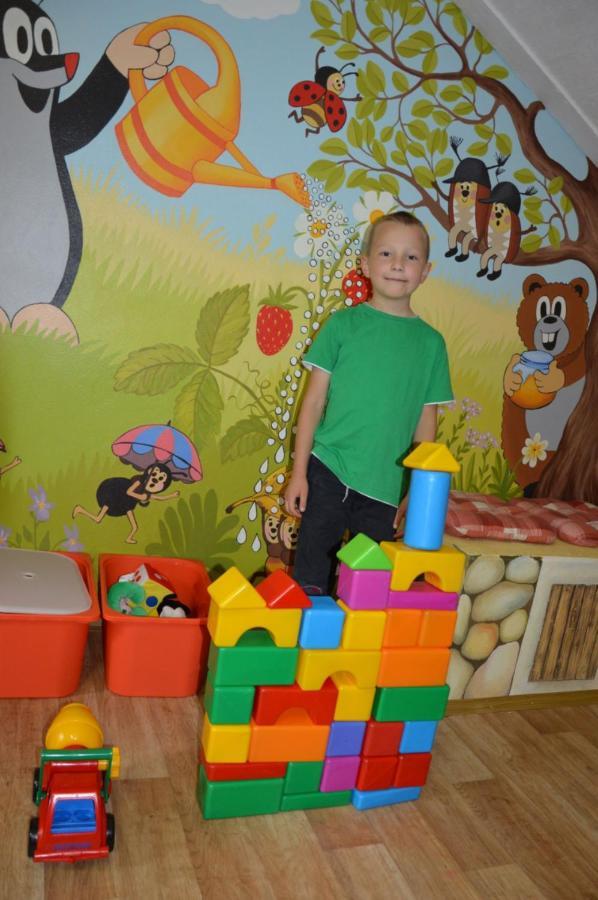 Penzion Lihovar *** Rouchovany Buitenkant foto
